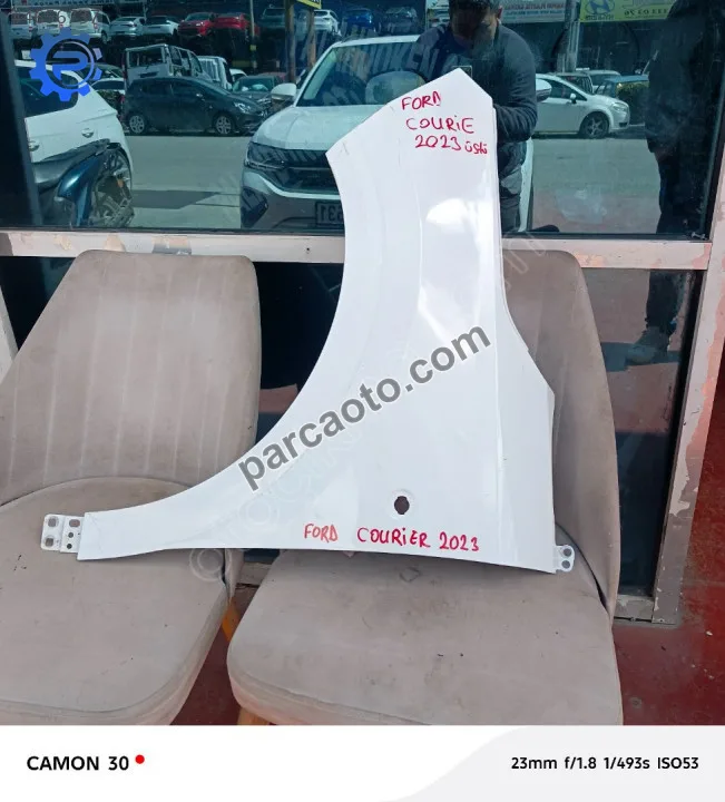 Ford courier sol camurluk 2025 ustu