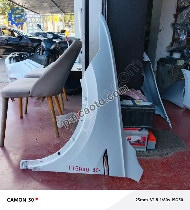 Tigaun 2020 üstü Sol Camurluk Tigaun 2020 üstü Sol Camurluk