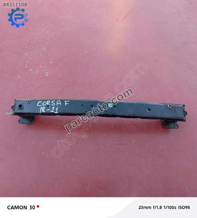 Corsa f ön tampon demiri