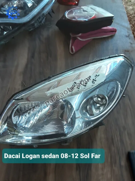 Dacai Logan sedan 08-12 Sol Far
