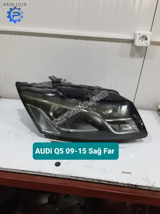 AUDi Q5 09-15 Sağ Far