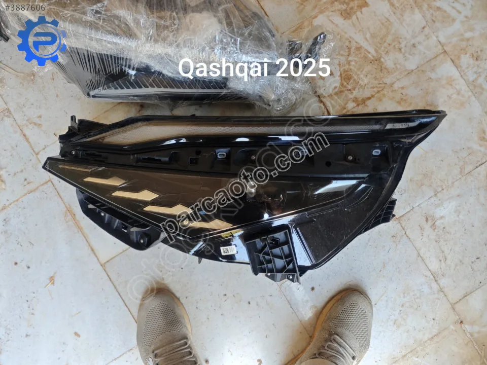 Nissan Qashgai 2025 Sol Far