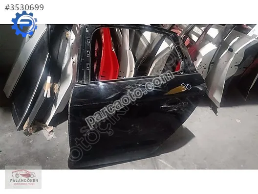 Hyundai i30 arka sol kapı