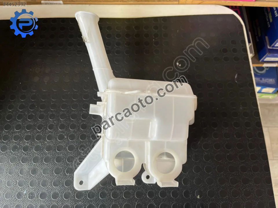 Toyota Yaris Yedek Su Deposu - Bursa Osmangazi