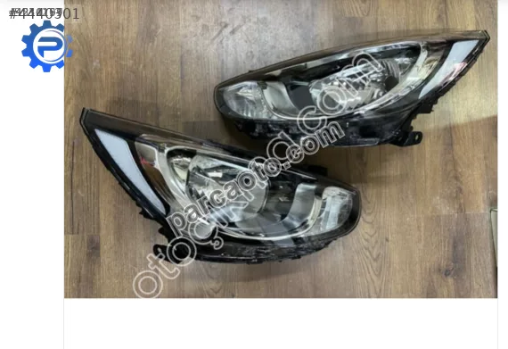 HYUNDAİ ACCENT BLUE (SAĞ R-L SOL) MOTORLU TİP FAR (11-14) HYUNDAİ ACCENT BLUE (SAĞ R-L SOL) MOTORLU TİP FAR (11-14)