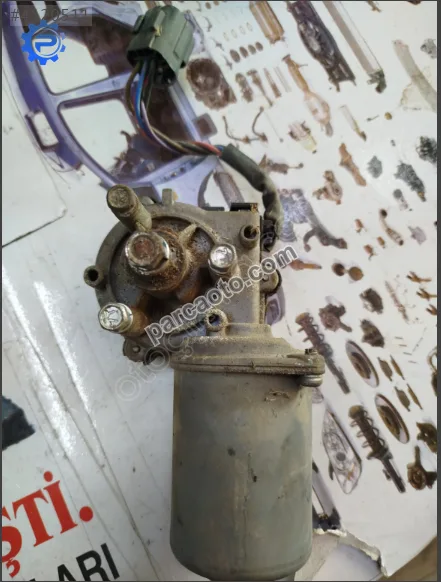 SsangYong Actyon Silecek Motoru - Bursa Osmangazi