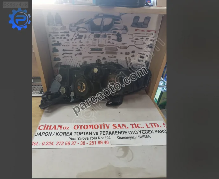 Orjinal Çıkma Honda Civic LEDSİZ SAĞ FAR 20162021 33100-TET-H01
