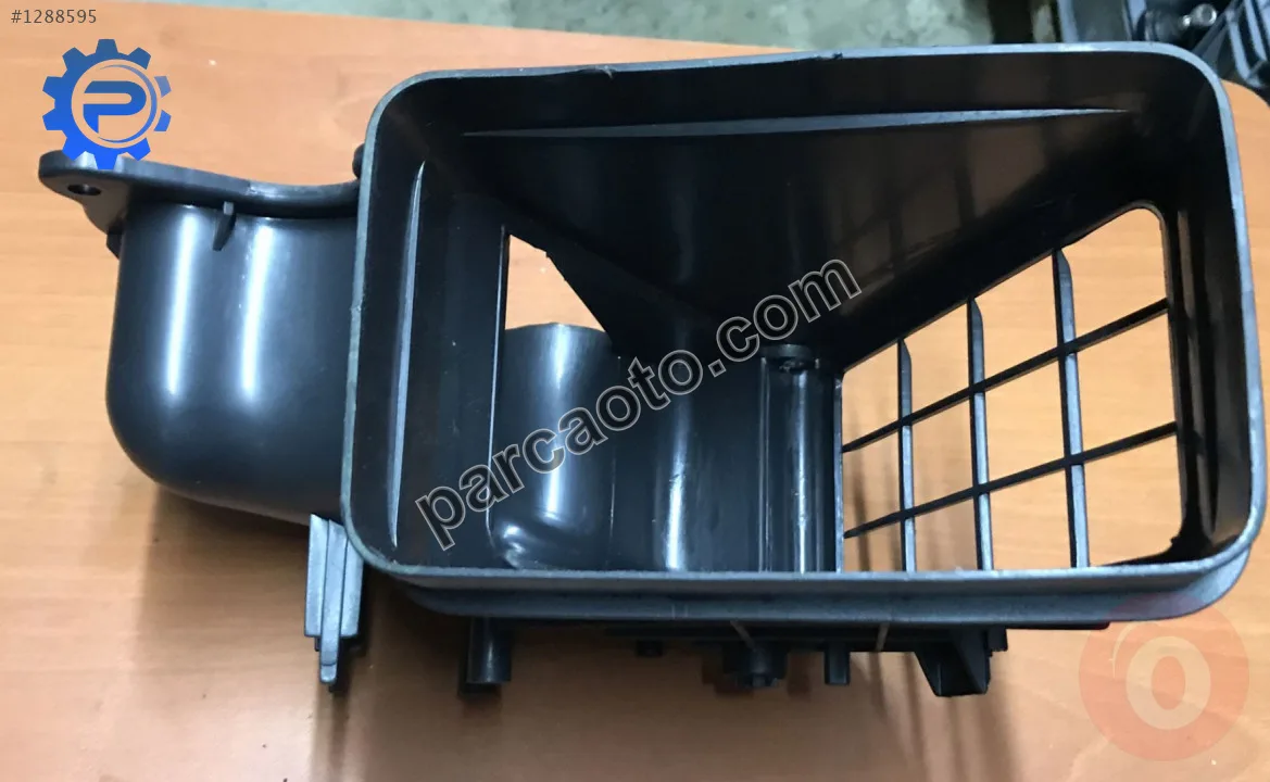 Hyundai H350 Hava Filtresi Kutusu - Bursa Osmangazi