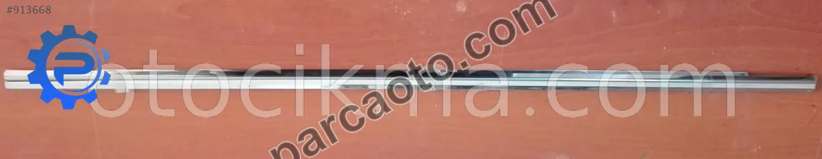 Toyota Yaris Ön Cam Izgarası - Bursa Osmangazi