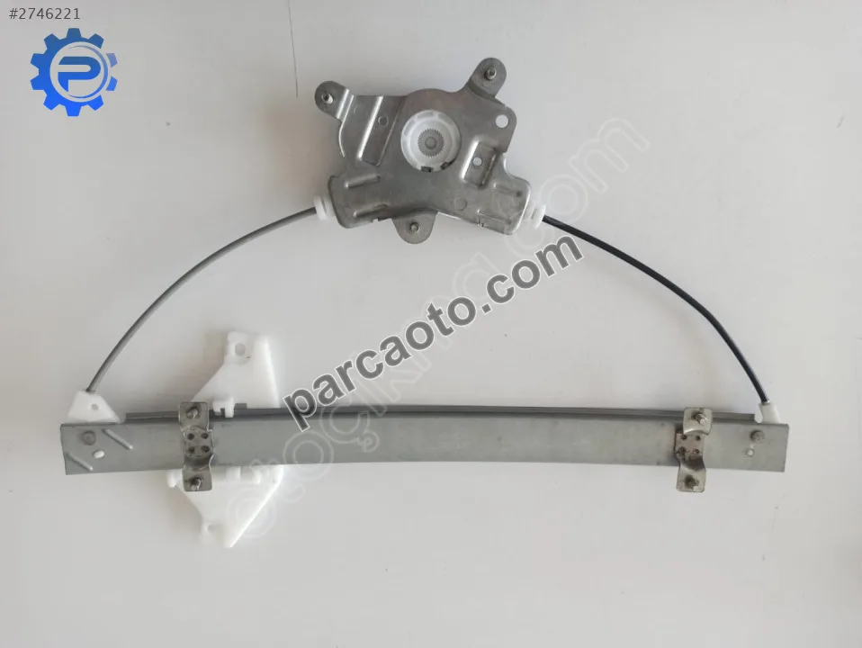 Hyundai Accent 00-06 Ön Cam Krikosu Sol Motorsuz 8240325010