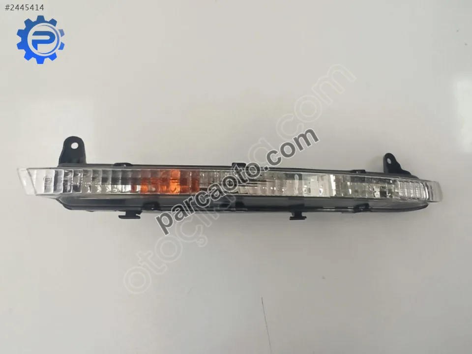 Audi Q7 07-09 Sinyal Lambası Sağ (Gündüz Farı) VALEO 043356 Audi Q7 07-09 Sinyal Lambası Sağ (Gündüz Farı) VALEO 043356
