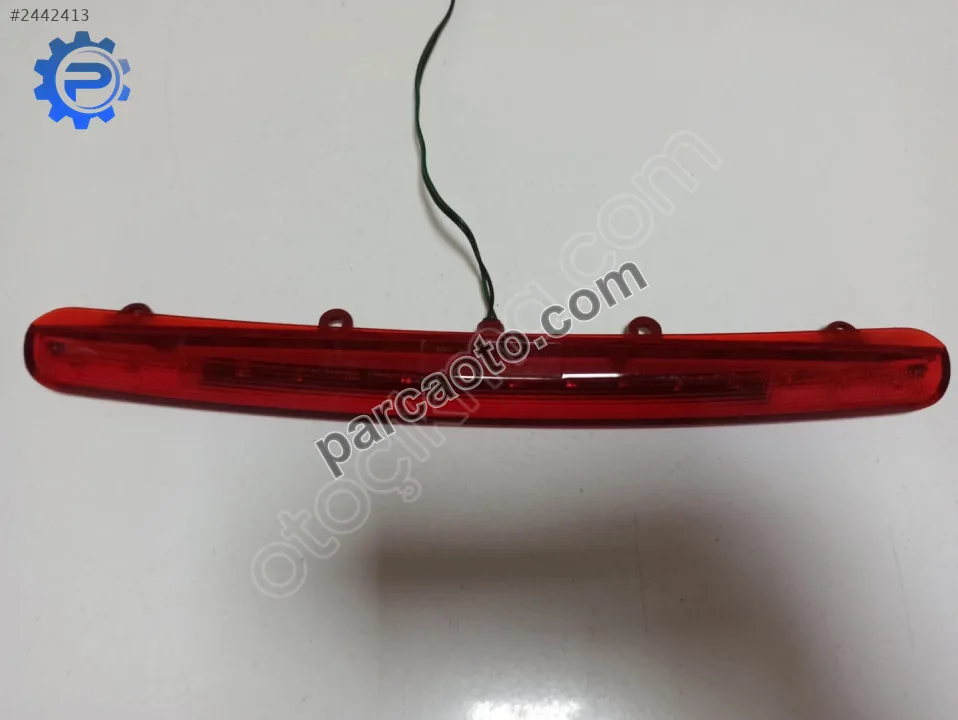 Ssangyong Korando C Rüzgarlık Lambası (3.Stop) ORJİNAL Ssangyong Korando C Rüzgarlık Lambası (3.Stop) ORJİNAL