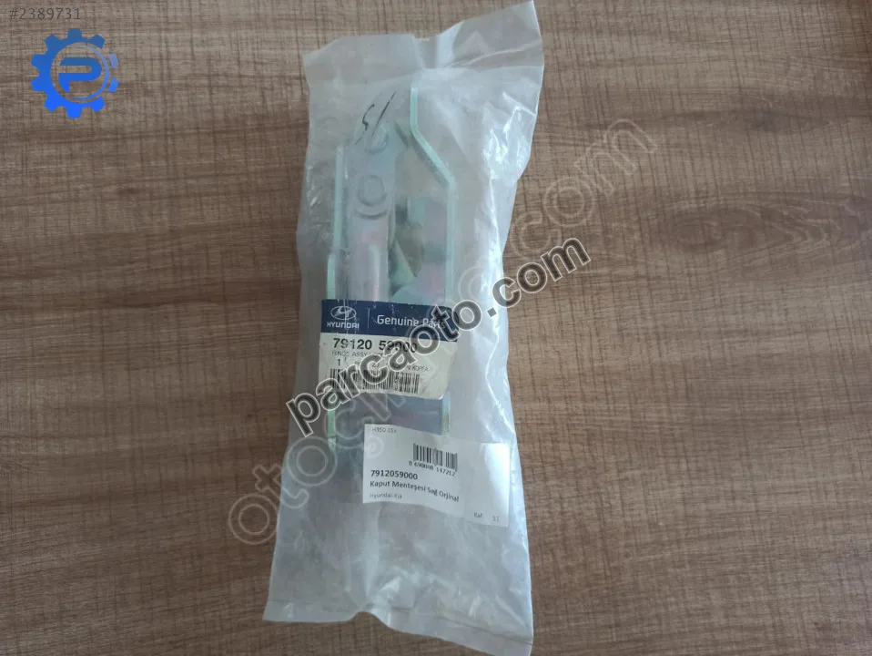 Hyundai H350 15> Kaput Menteşesi Sağ Orjinal 7912059000 Hyundai H350 15> Kaput Menteşesi Sağ Orjinal 7912059000