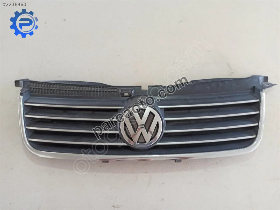 VW Passat B5 01>05 Ön Panjur Kromlu Orj. Çıkma 3B0853651K