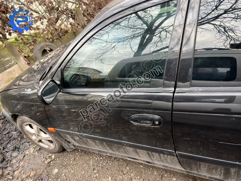 Toyota Avensis Kapı - Düzce Merkez