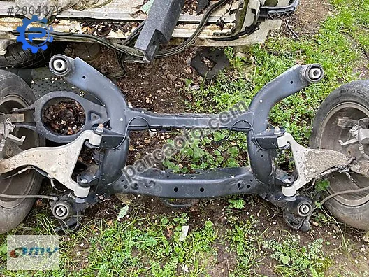 Renault latitude arka dingil torsiyon , çelik jant