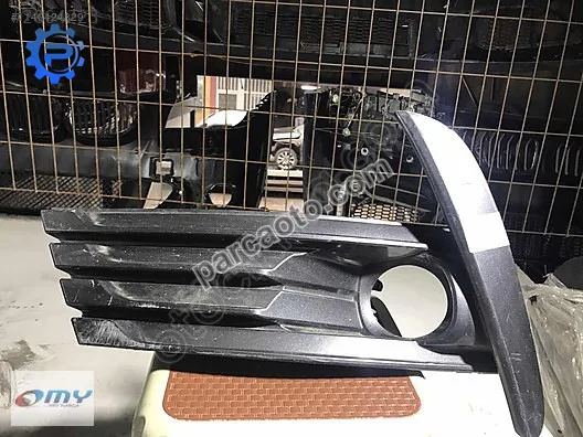 Toyota Corolla Sis Farı Çerçevesi - Düzce Merkez