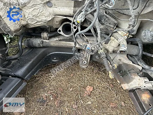 Clio 3 motor traversi beşik , arka dingil , direksiyon kutusu