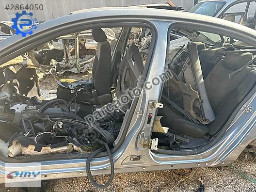 Passat b6 kesme sağ sol ön çeyrek , sağ sol marşpiyel orta direk