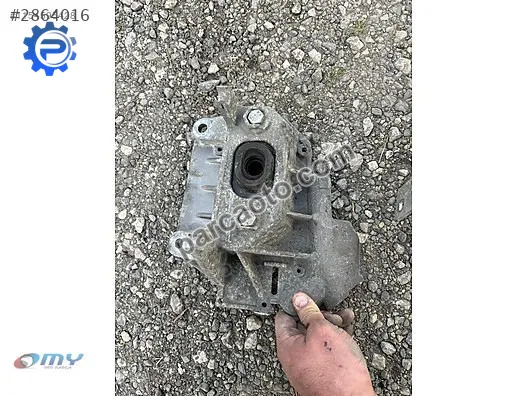 Renault clıo 3 motor takozu