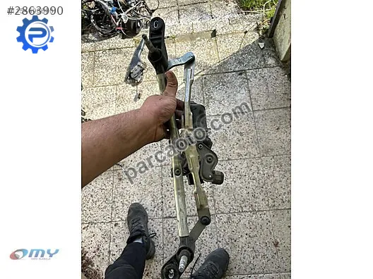 Renault clio 3 ön cam silgi silecek motoru