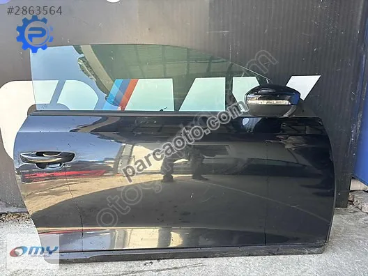 Volkswagen scirocco sağ ön kapı hatasız dolu