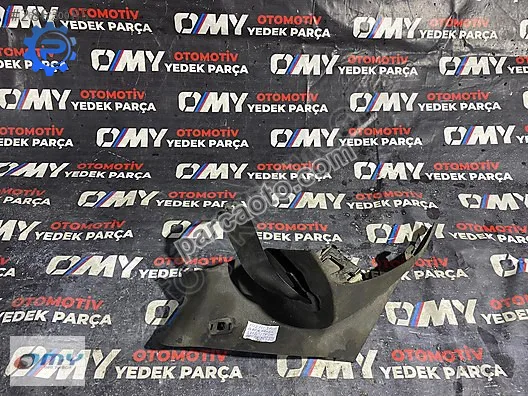 Mercedes w117 cla sol arka l sütünü kaplaması emniyet kemeri omy