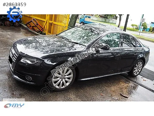Audi a4 09.15 motor kaputu ve sağ sol çamurluklar