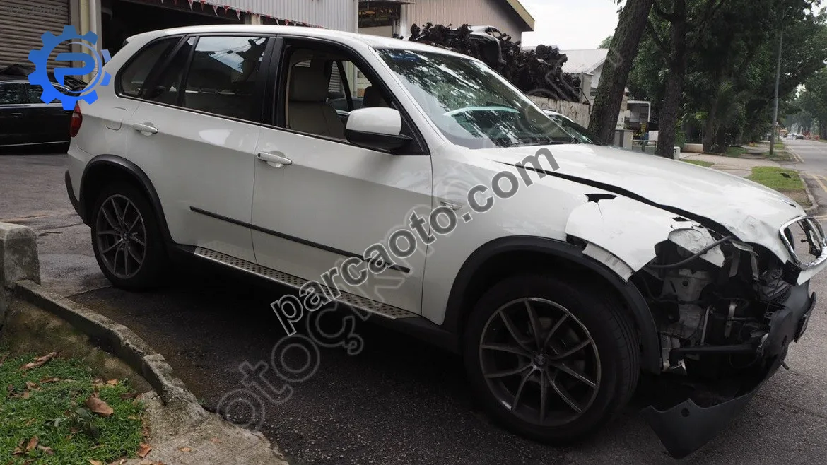 Bmw X5 Ön Panel - Düzce Merkez
