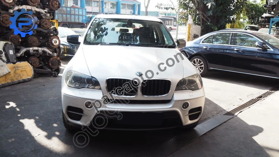 Bmw X5 Tampon Ön - Düzce Merkez