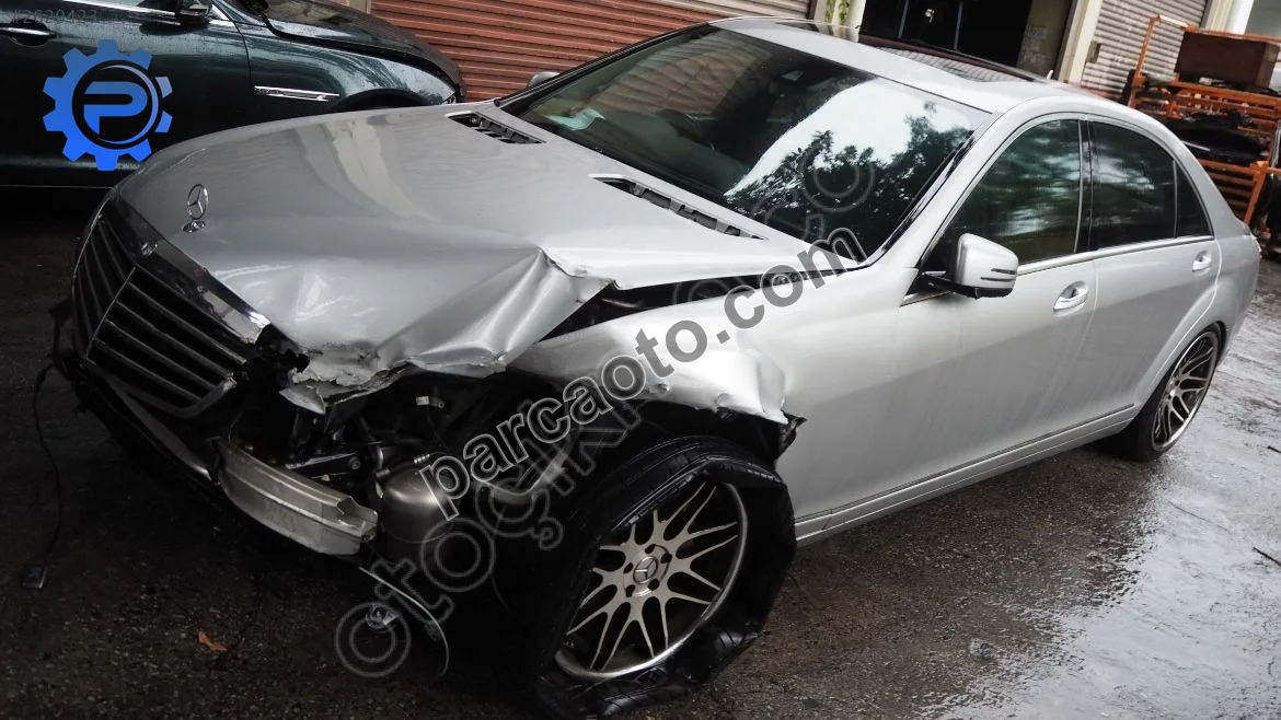 Mercedes S Serisi Tavan Sacı - Düzce Merkez