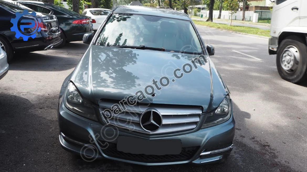 Mercedes C Serisi Tavan Sacı - Düzce Merkez