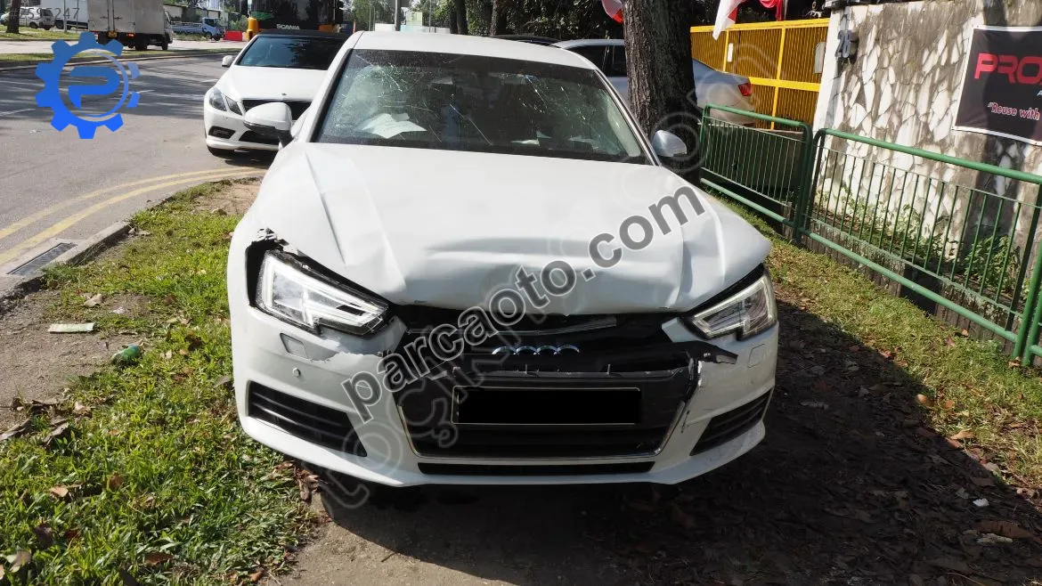 Audi A4 Ön Panel Tampon Demiri, Far Sacı ve Maske Parçala