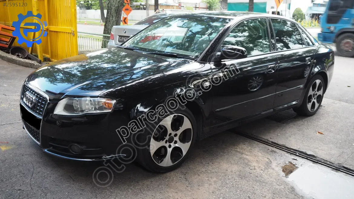 Audi A4 Çıkma Yedek Parça: SU, KLİMA, TURBO RADYATÖRÜ