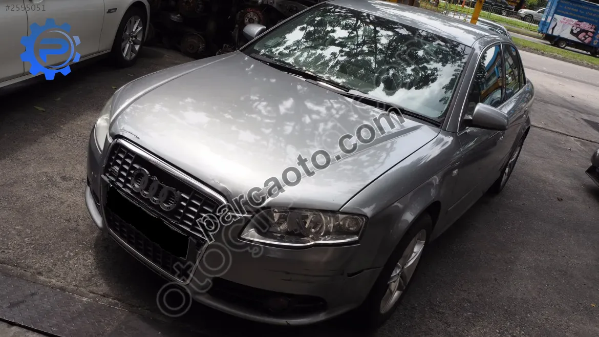 Audi A4 Tavan Sacı - Düzce Merkez