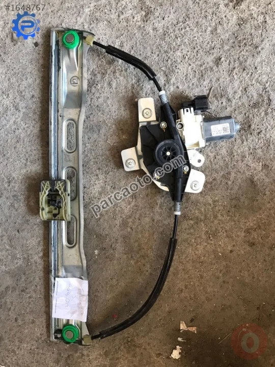 Ford Focus Cam Krikosu - Düzce Merkez