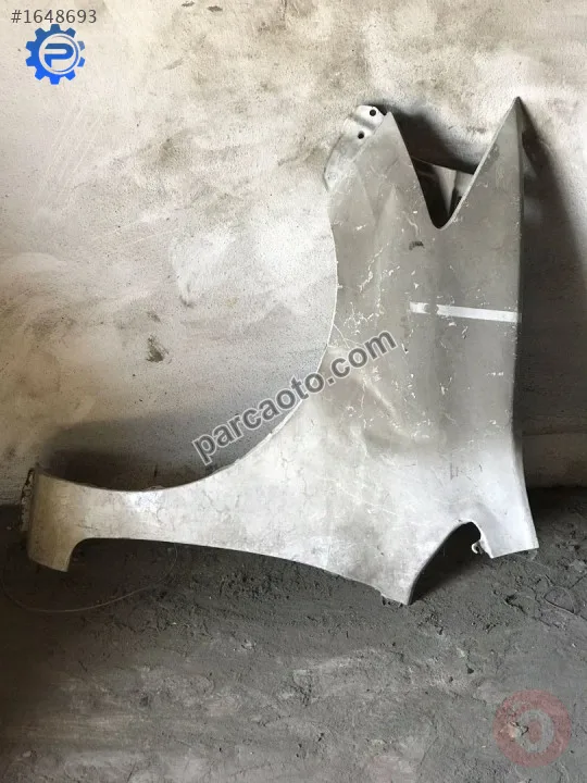 Toyota Auris Çamurluk - Düzce Merkez