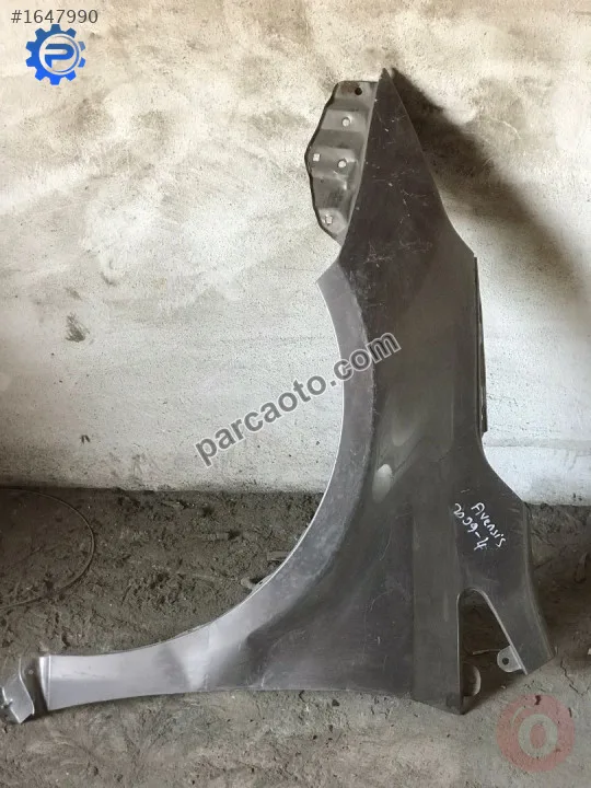 Toyota Avensis Çamurluk - Düzce Merkez