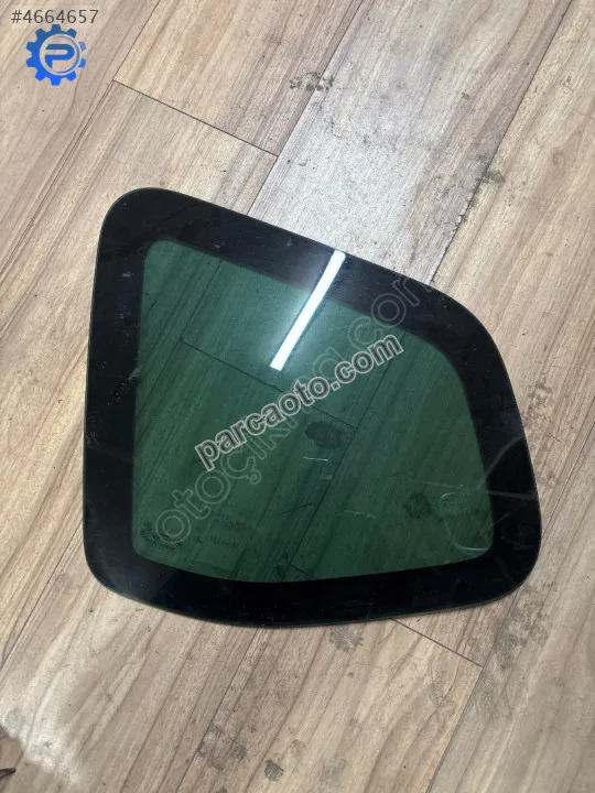 Dacia Duster Kelebek Cam Arka - Konya Selçuklu