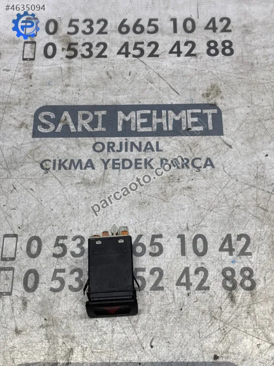 ÇIKMA VW BORA GOLF 4 DÖRTLÜ FLAŞÖR DÜĞMESİ ÇIKMA VW BORA GOLF 4 DÖRTLÜ FLAŞÖR DÜĞMESİ