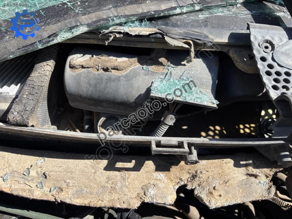 Çıkma ford focus 1 ön silecek mekanızması motoru