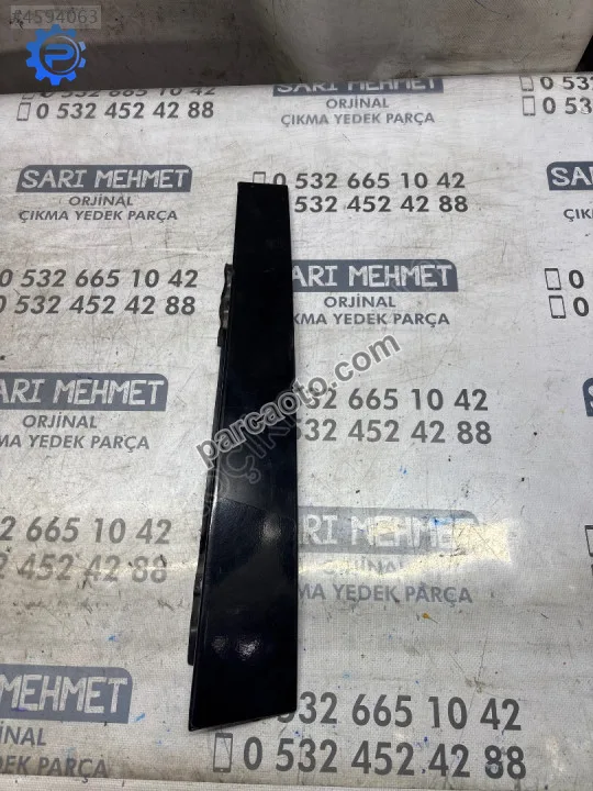 ÇIKMA VW CADDY SOL ÖN KAPI DİREK KAPLAMASI ÇIKMA VW CADDY SOL ÖN KAPI DİREK KAPLAMASI