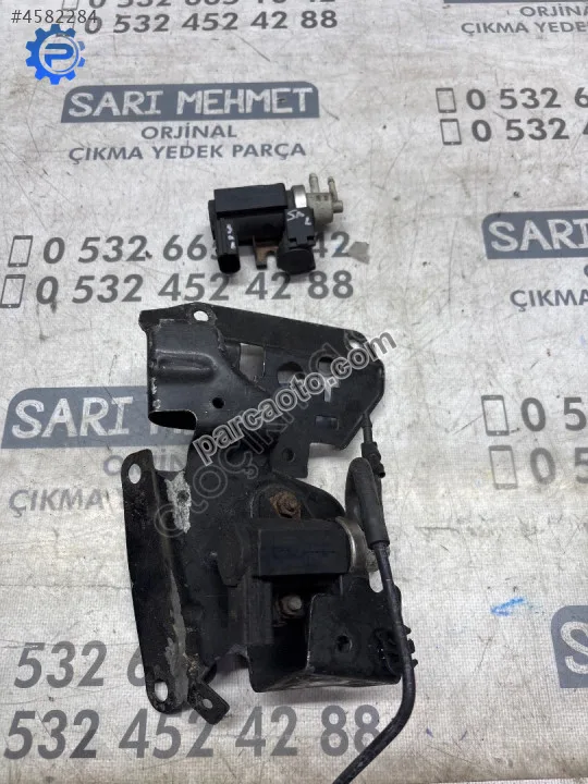 Çıkma audi a4 a6 turbo valfi 8e0906627c