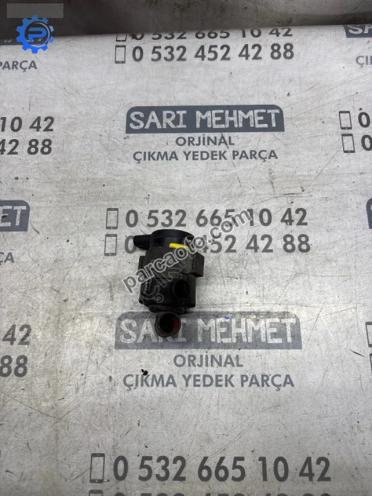 Çıkma vw transporter t5 su pompası 7e0965551