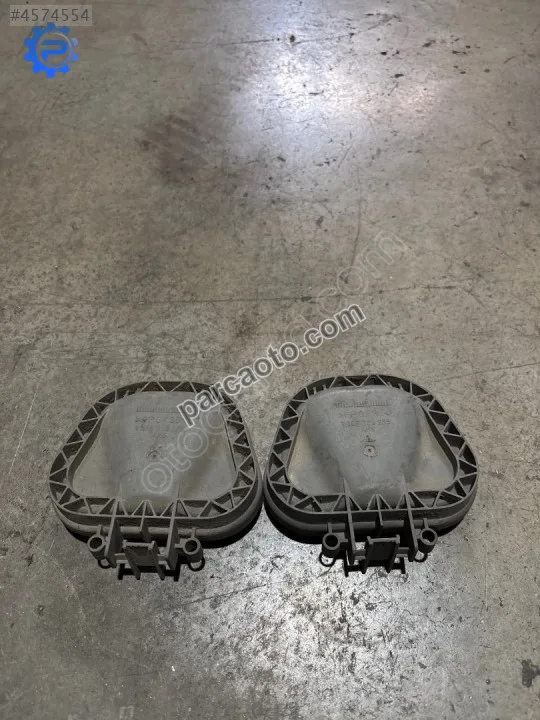 Çıkma vw transporter t5 sol far kapağı