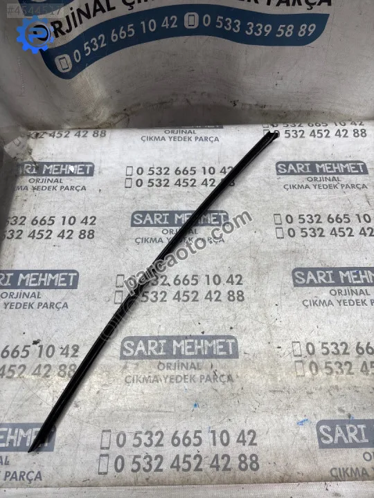 Çıkma audi a6 c7 ön cam sol çıtası 4g0854327a