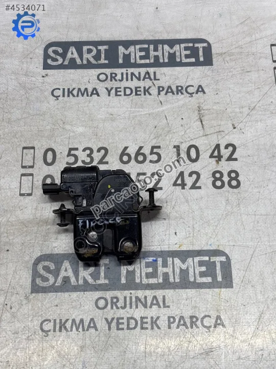 Çıkma renault fluence bagaj kilidi