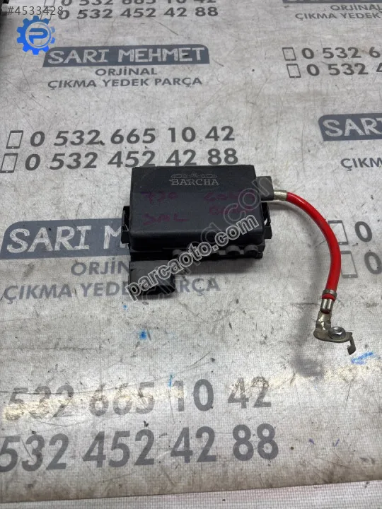 Çıkma vw golf 4 bora sigorta kutusu 1j0937550