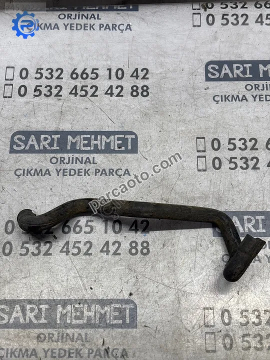 Çıkma vw passat b8 torpido içi soğutucu hortumu