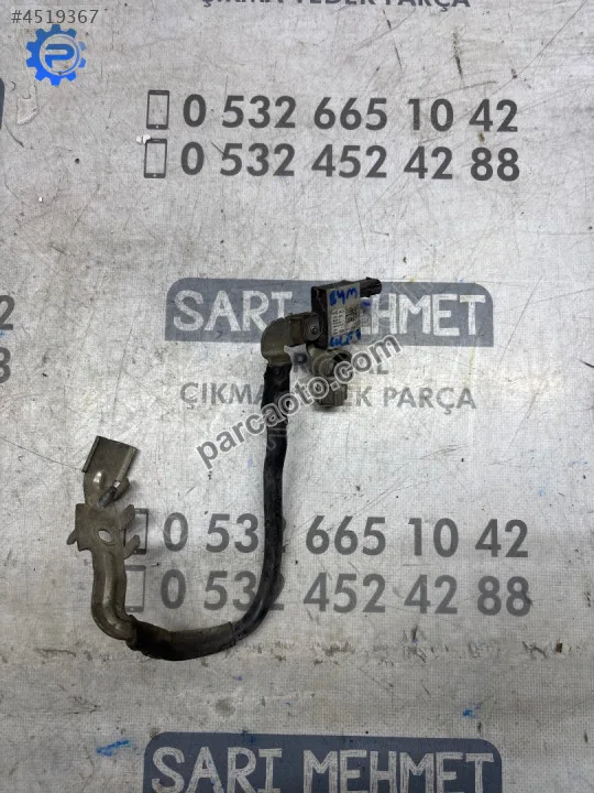 Çıkma vw golf 7 akü negatif kablosu 5q0915181g